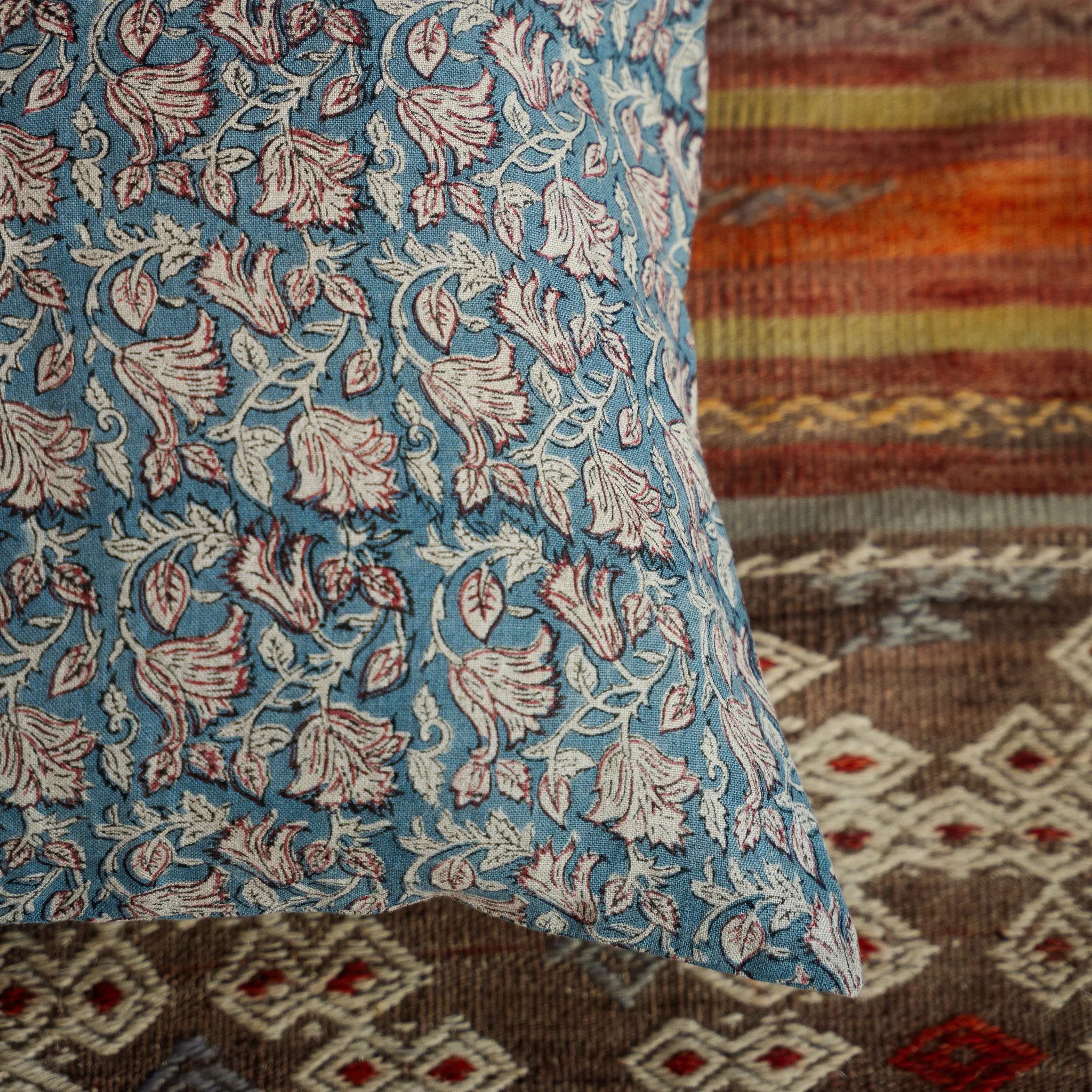 Capa de Almofada Raja em Linho Block Print
